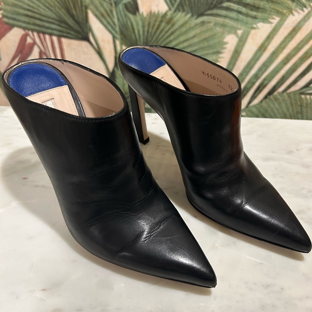 Stuart Weitzman Black Stiletto Heels